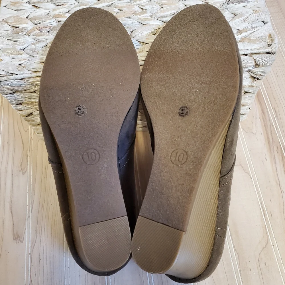 Bohemian Memory Foam Wedge Ankle Bootie Size 10 Casual Going Out Y2K‎ 90s Comfy